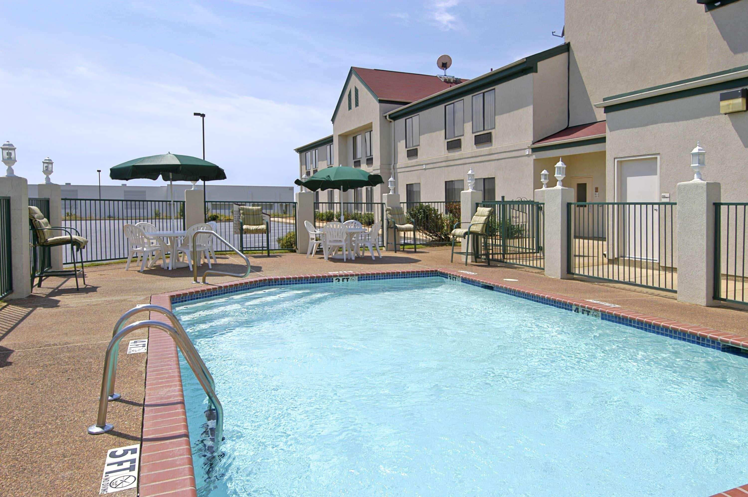 Motel Super 8 By Wyndham Southaven Esterno foto